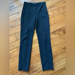 Diane von Furstenberg Navy Stretch Pants, size 4